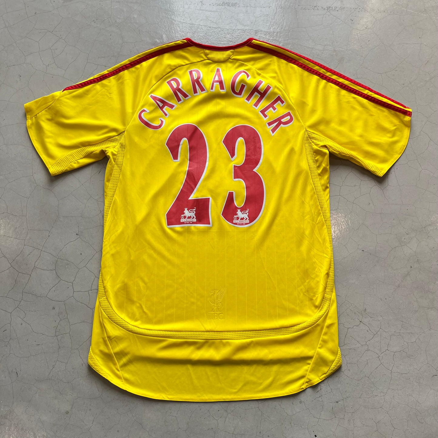Liverpool 2006/2007 Away (Carragher)