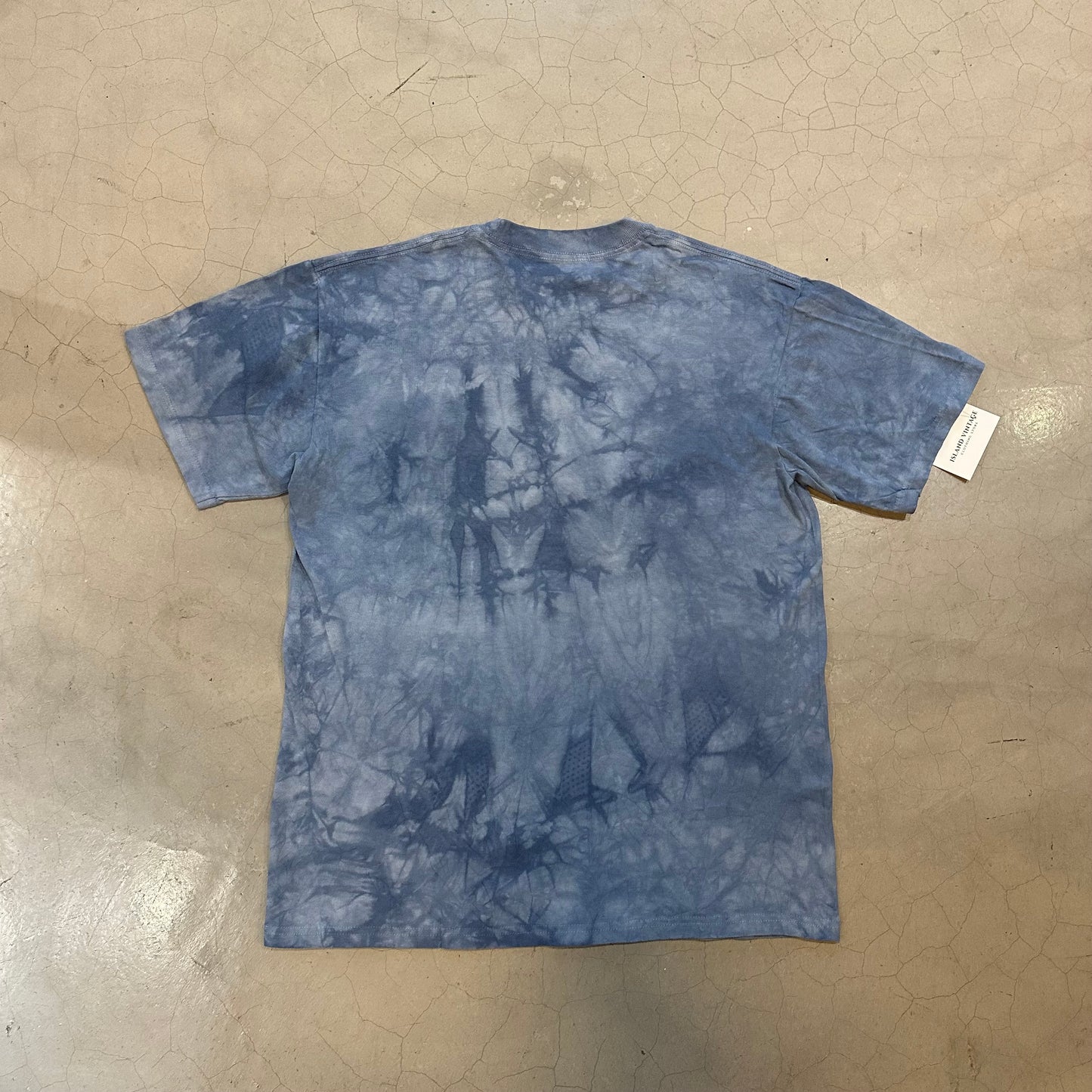 2016 The Mountain Wolf T-shirt