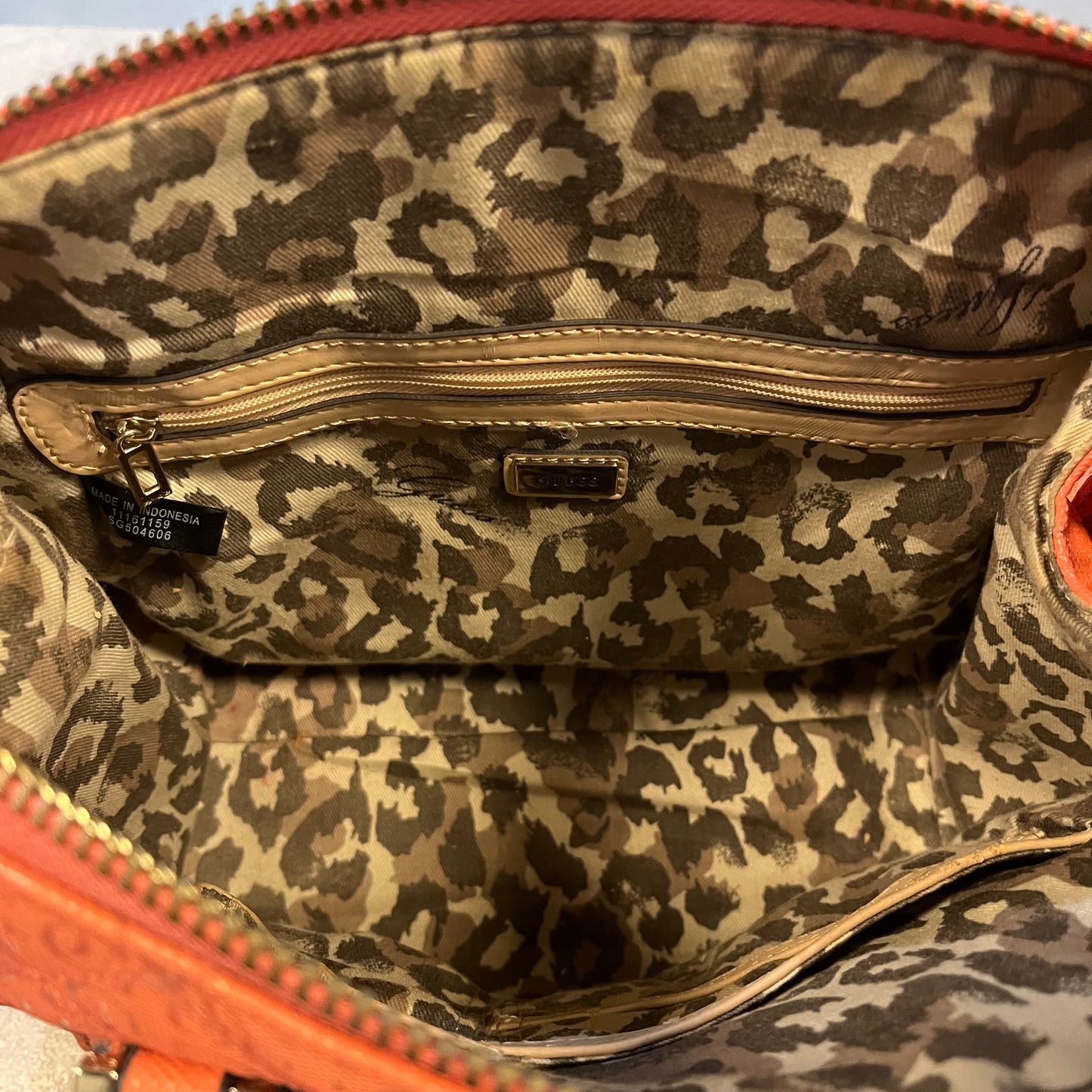 Vintage Y2K Peach Guess Satchel Bag
