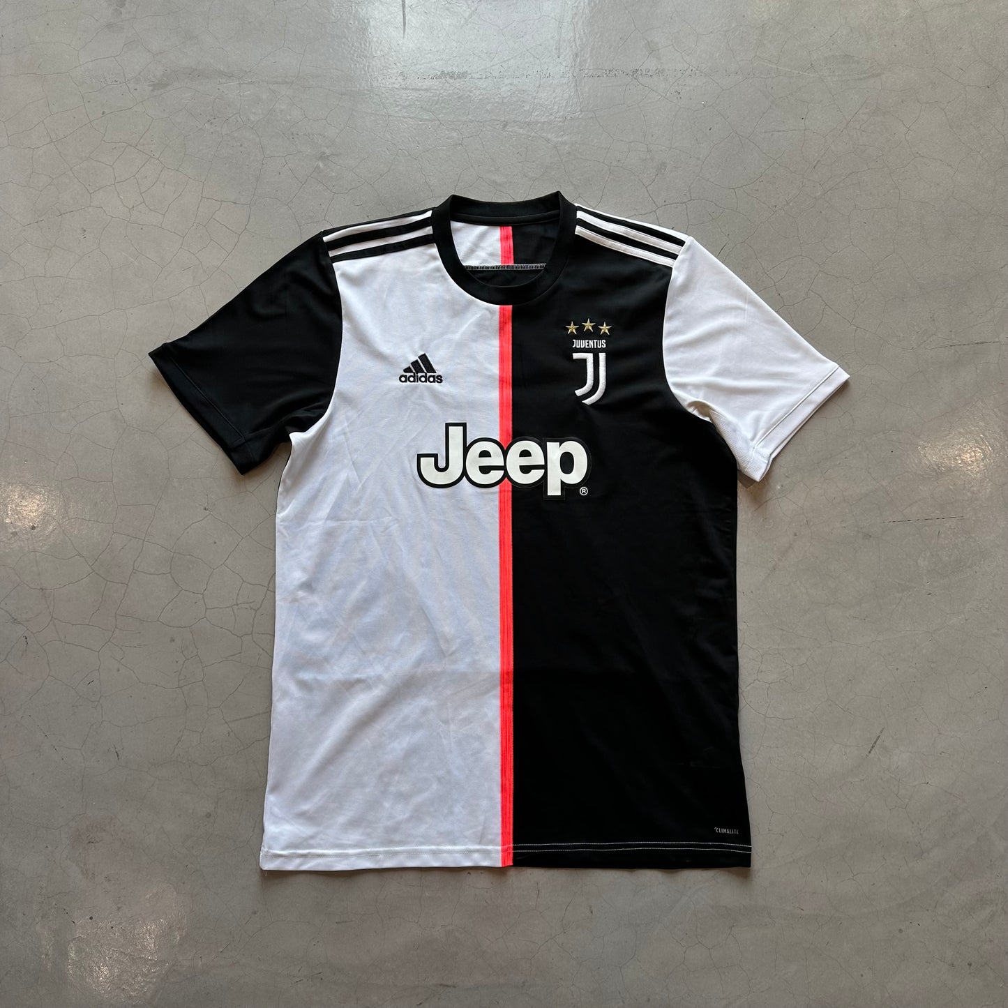 Juventus 2019 Home Jersey (Ronaldo)