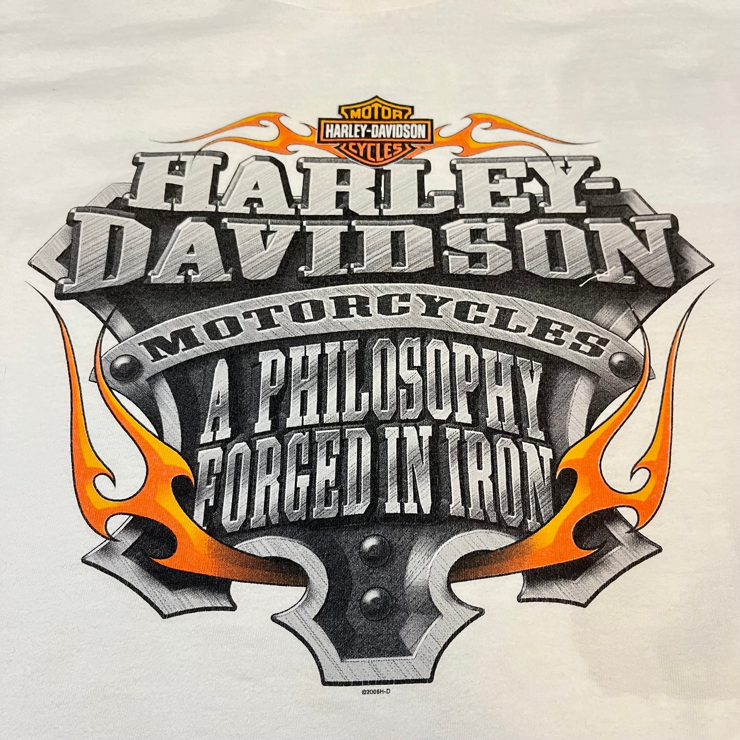 Vintage 2006 Harley Davidson Kuwait Long Sleeve With Sleeve Hit Shirt