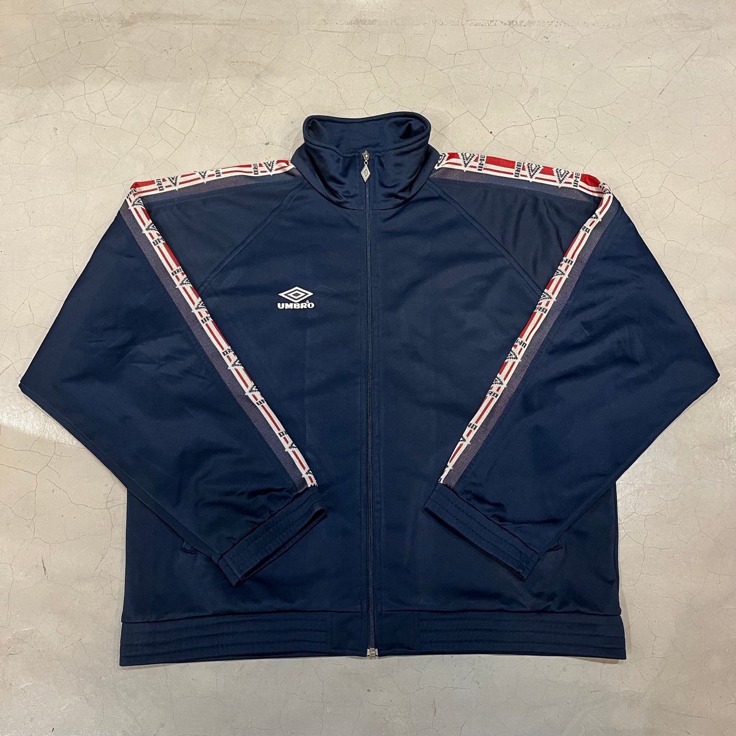 Vintage Y2K Umbro Zip-Up With Sleeve Pattern