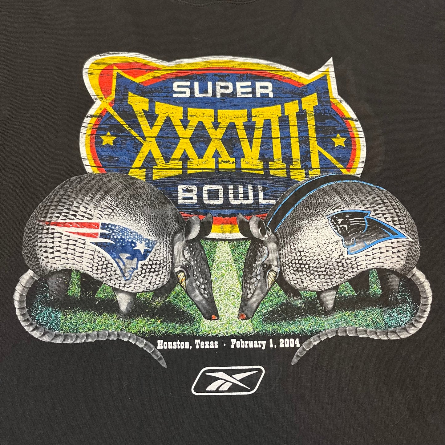 Vintage 2004 SuperBowl Patriots vs Panthers Reebok T-Shirt