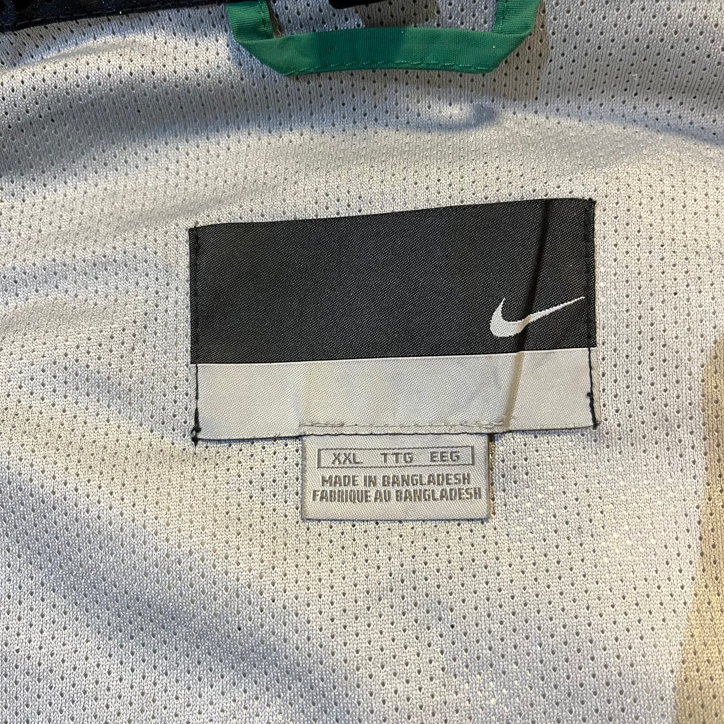 Vintage Y2K Nike Green Windbreaker