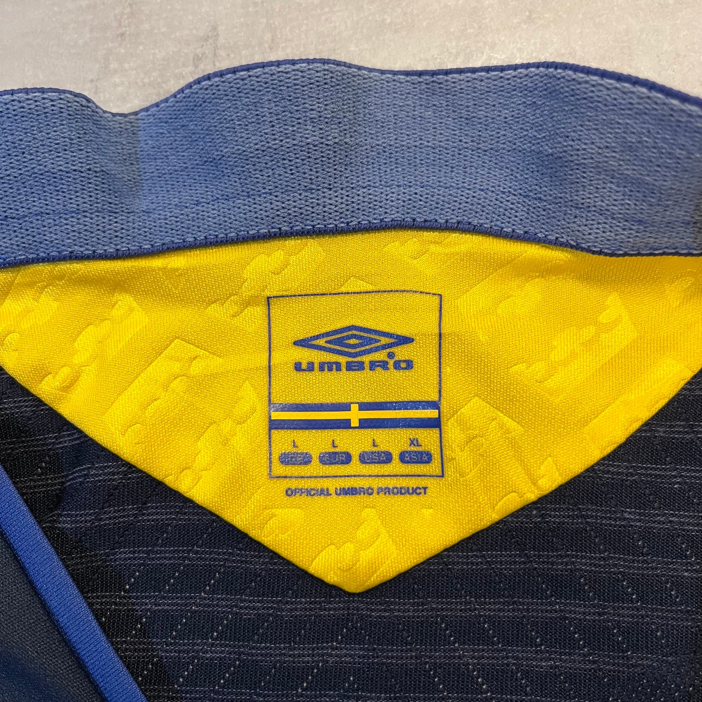 Sweden 2008 Away Jersey