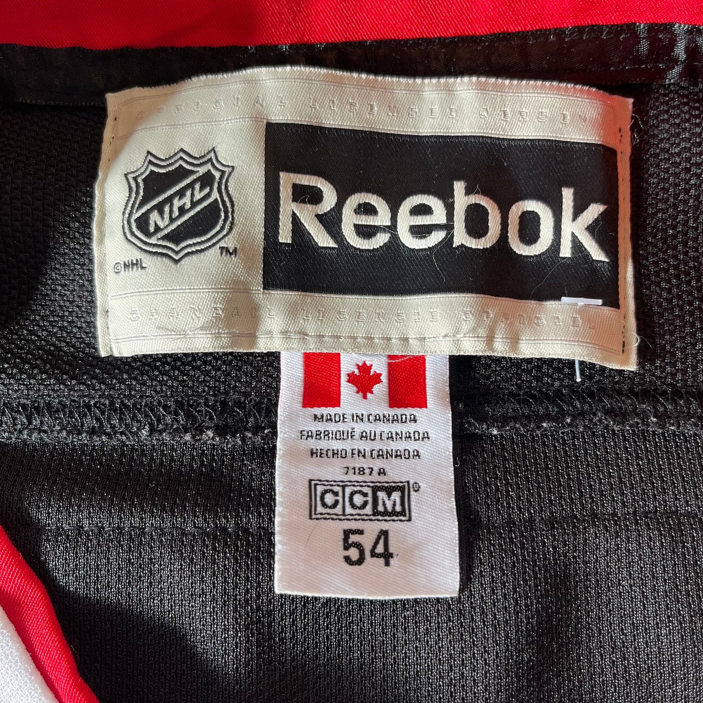 Reebok NHL Chicago Blackhawks (TOEWS) Hockey Jersey