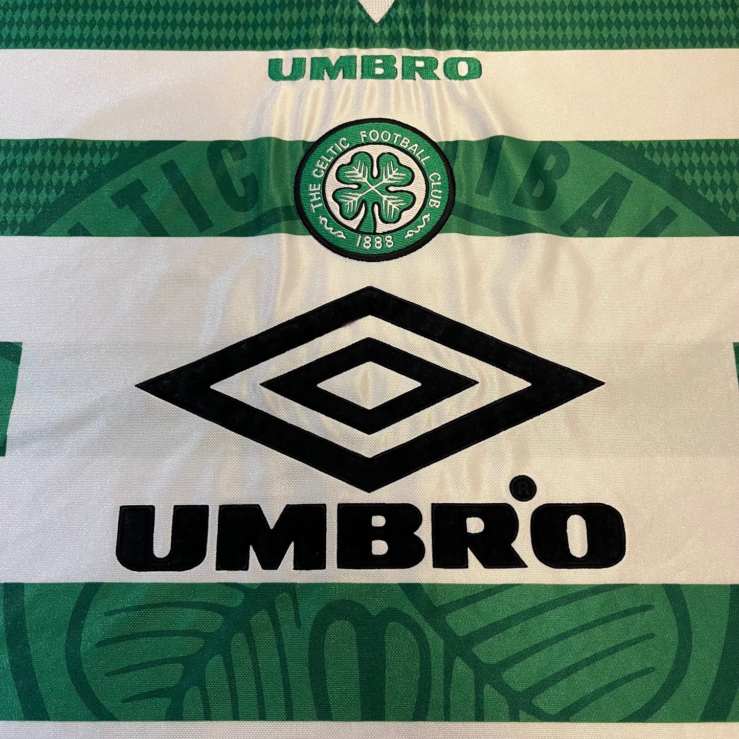 Vintage 1997 Celtic Umbro Football Jersey