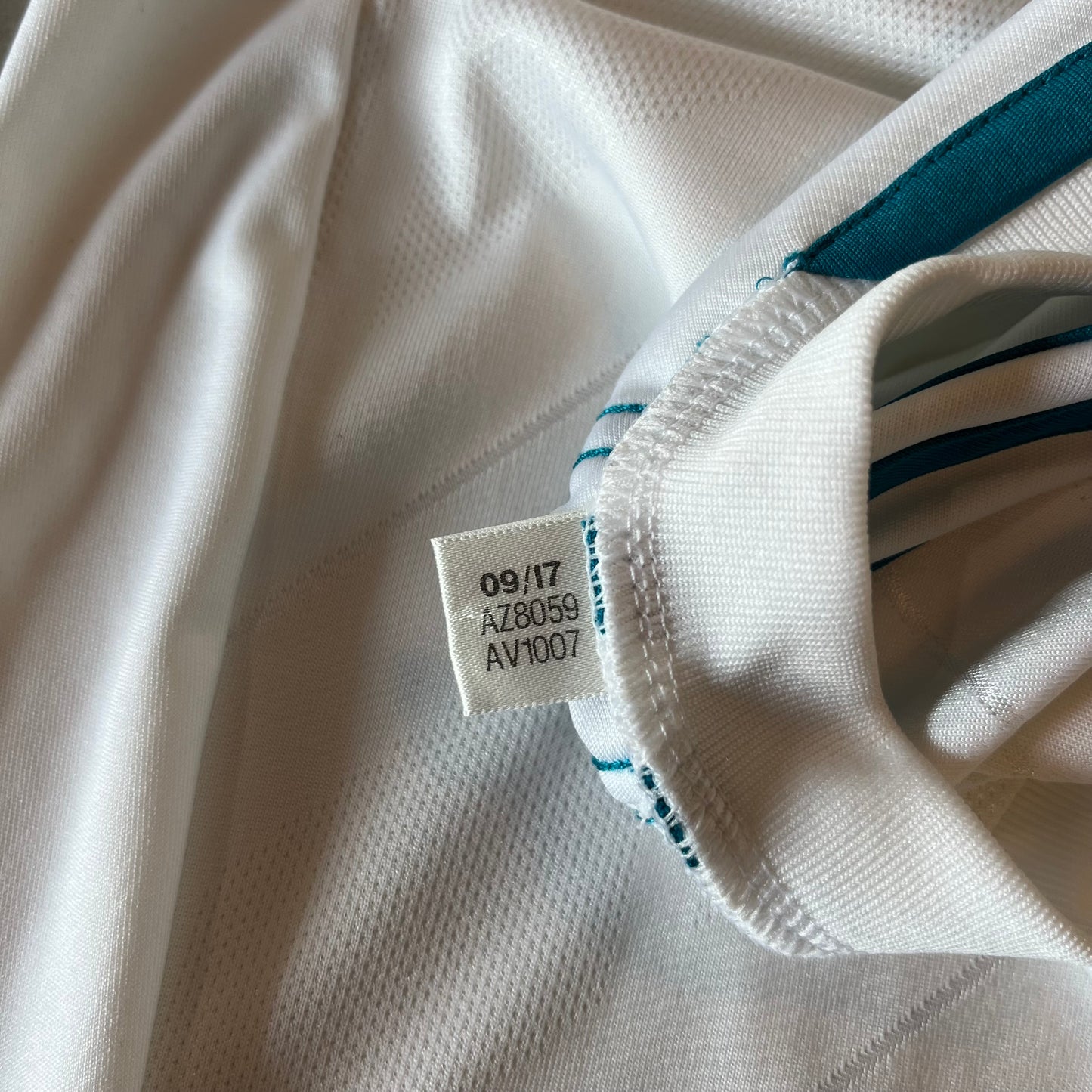 Real Madrid 2017 Home Jersey