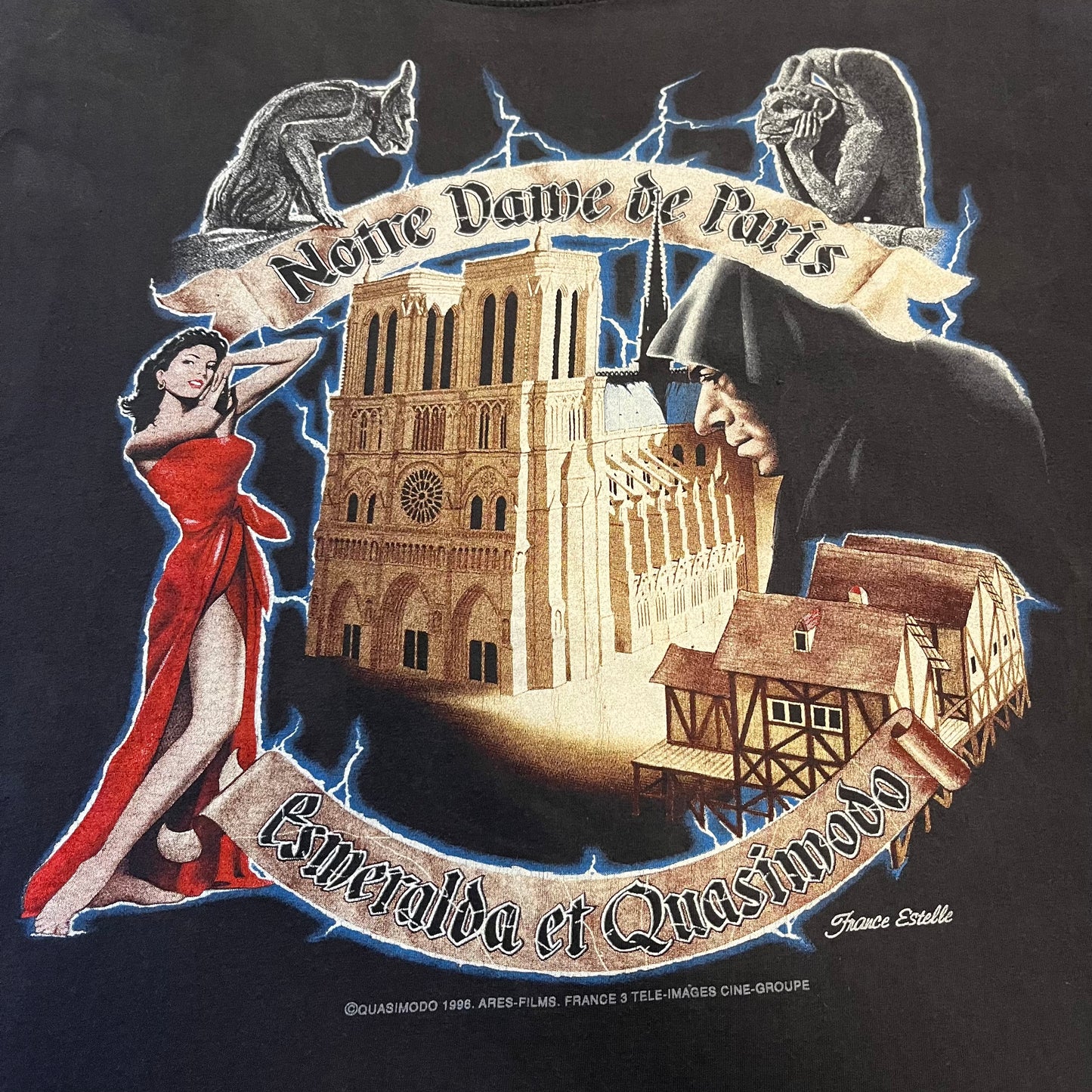Vintage 1996 Notre Dame De Paris Movie T-Shirt