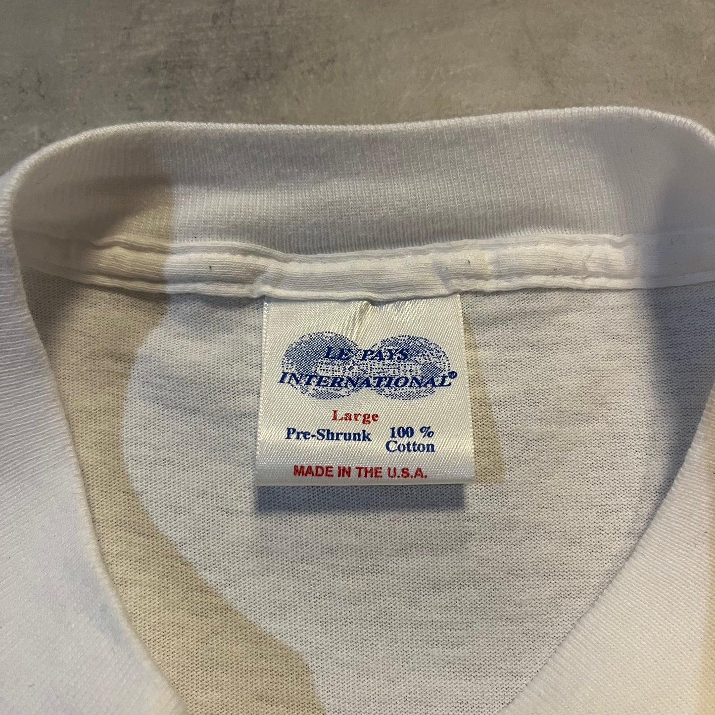 Vintage Uruguay Un Pais Para Sonar T-Shirt