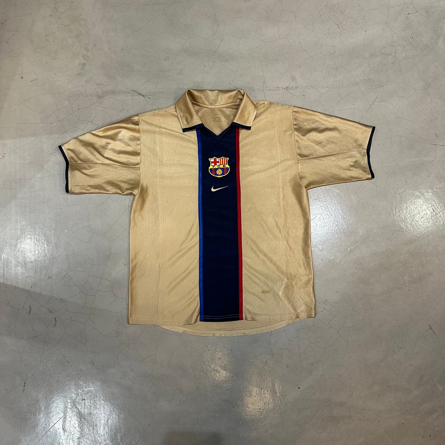 Barcelona 2001 Away Jersey