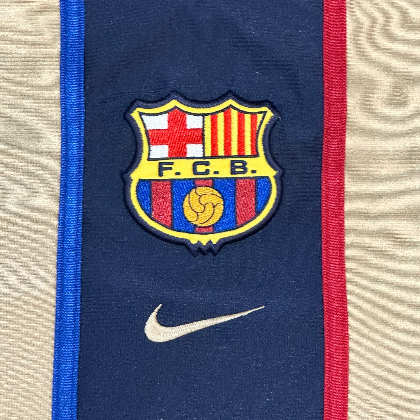 Barcelona 2001 Away Jersey