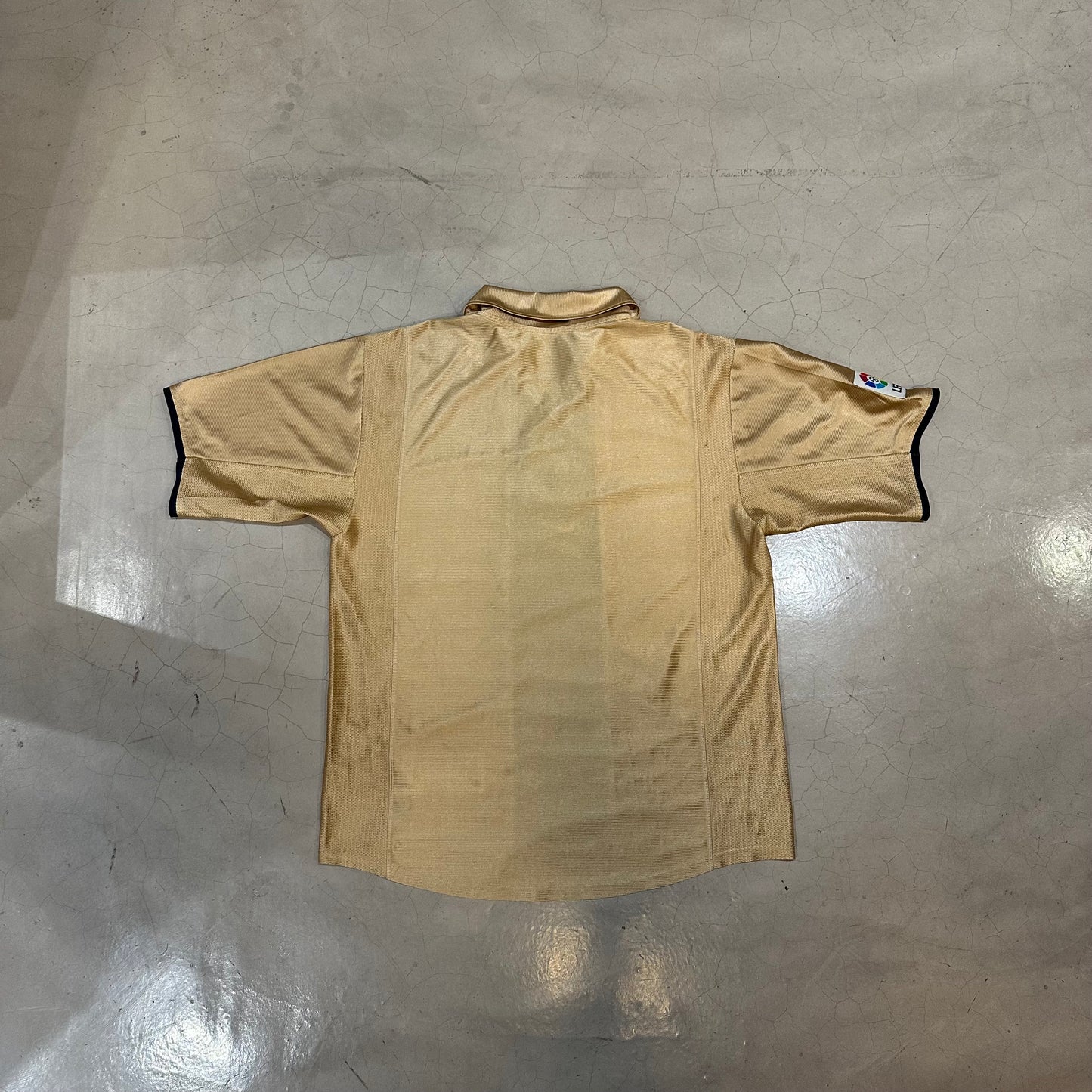 Barcelona 2001 Away Jersey