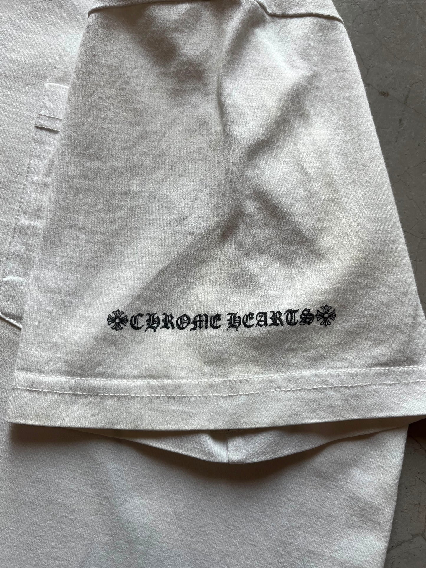 Chrome Hearts “Gradient Stencil Crosses” Tee