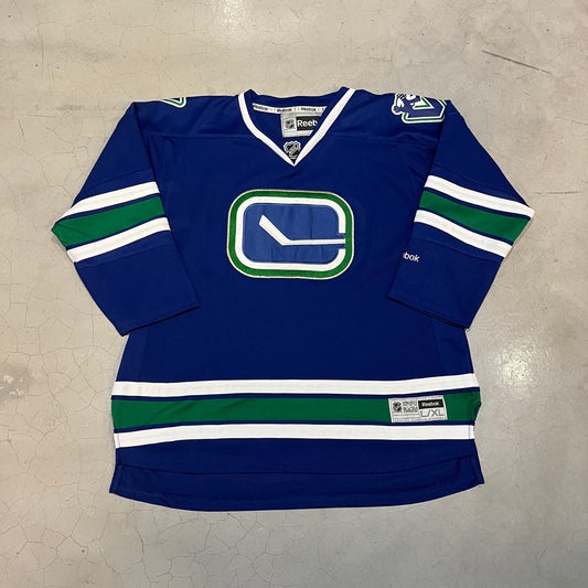 NHL Canucks Jersey