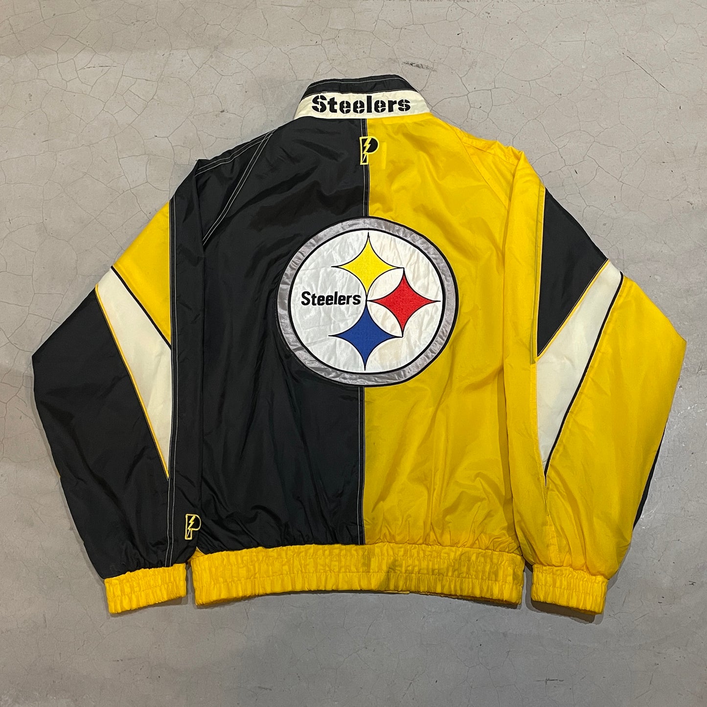 Vintage Pro Player Pittsburg Steelers Jacket