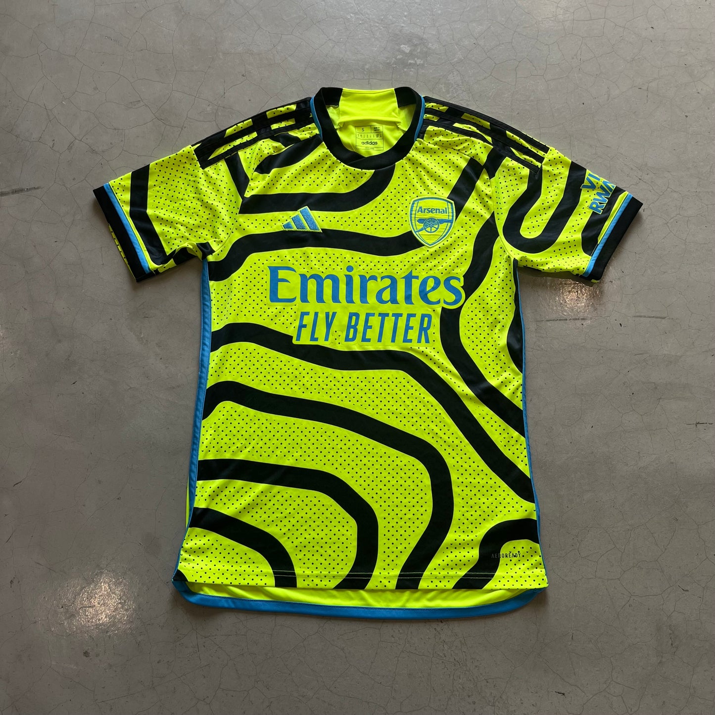 Arsenal 2023 Away Kit