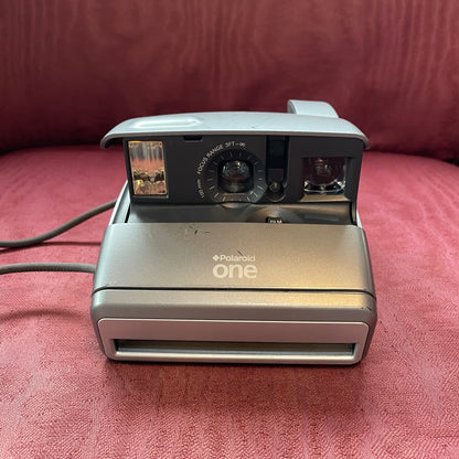 Polaroid One600 Classic