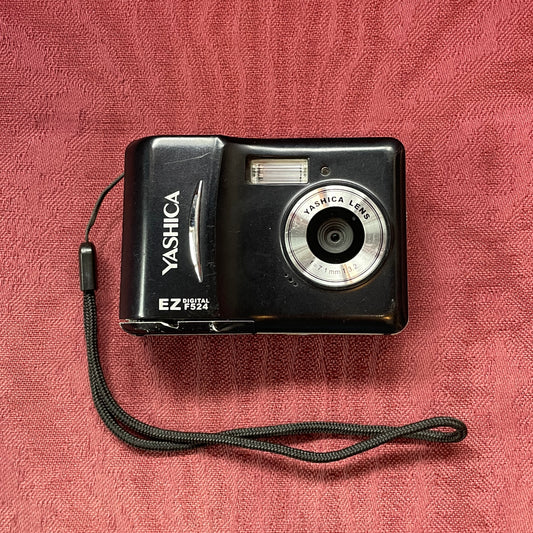 Yashica EZ Digital F524