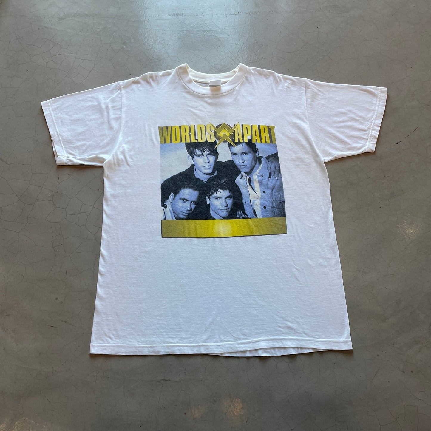 Vtg Worlds Apart Music Tee