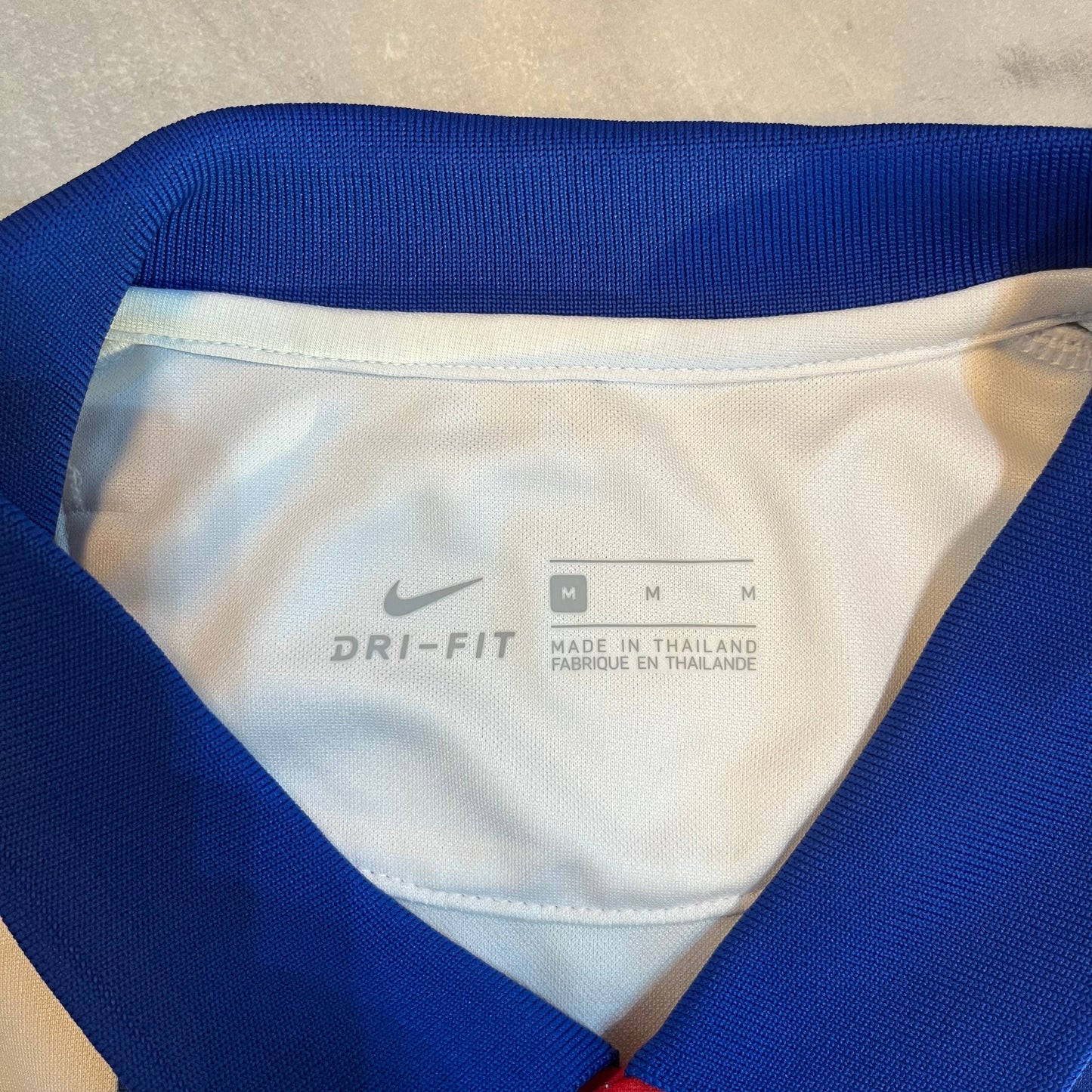 DEADSTOCK Paris Saint Germain 2020-21 Away Kit