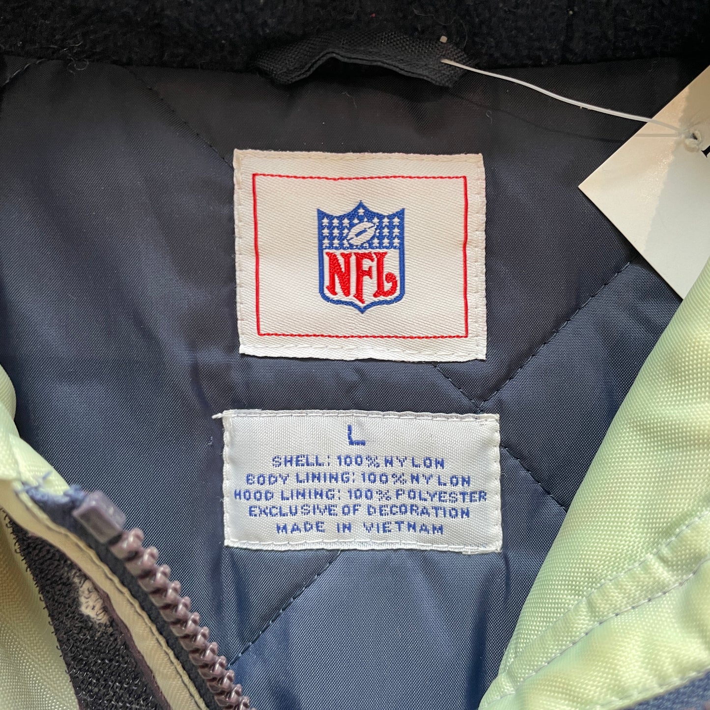 Vintage New England Patriots Puffer Jacket
