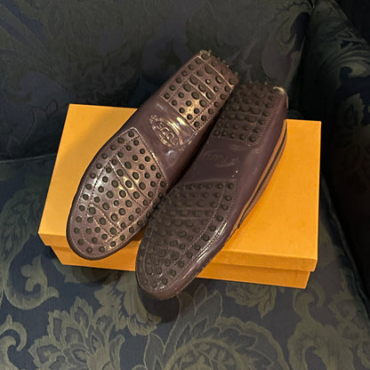 TOD’s Gommino Penny Slot Patent-Leather Loafers (Purple)