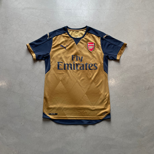 Arsenal 2015-2016 Away Kit