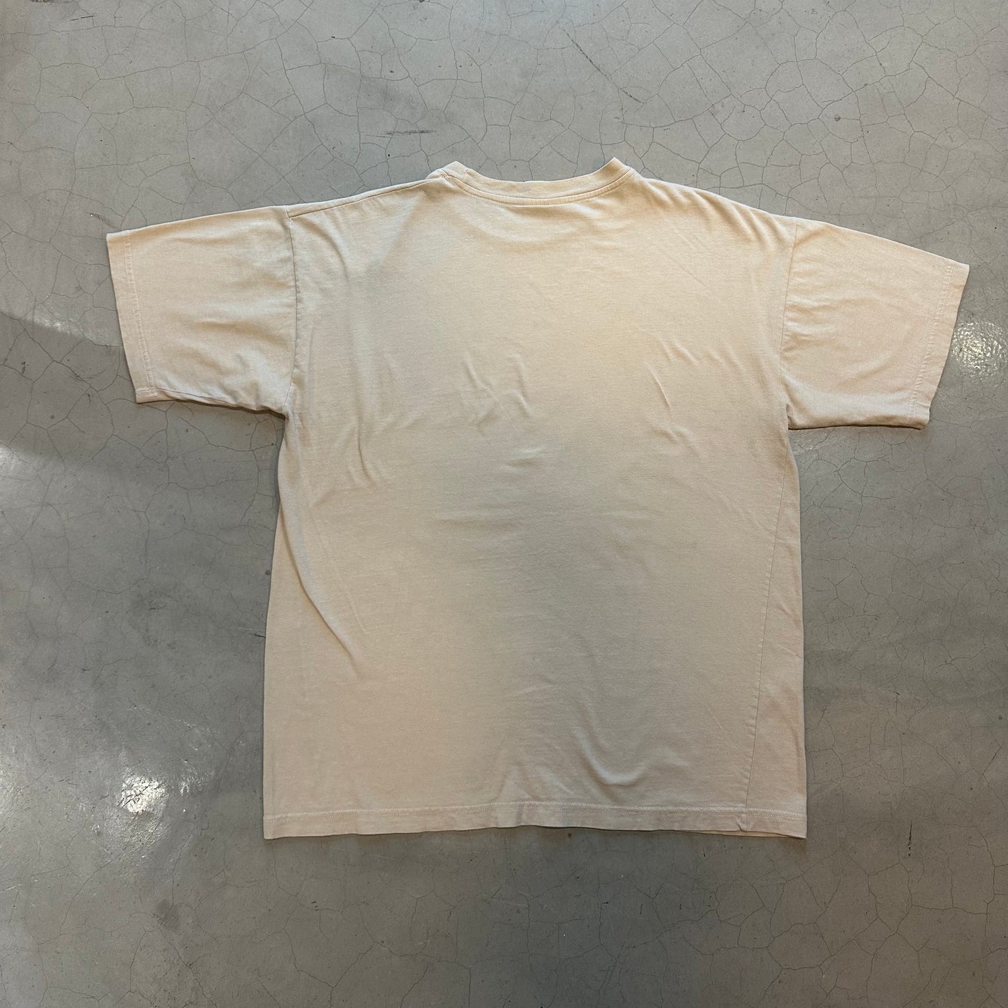 Vintage 90s Arad Fort Bahrain T-shirt