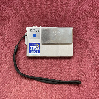 Sony Cybershot DSC-T7