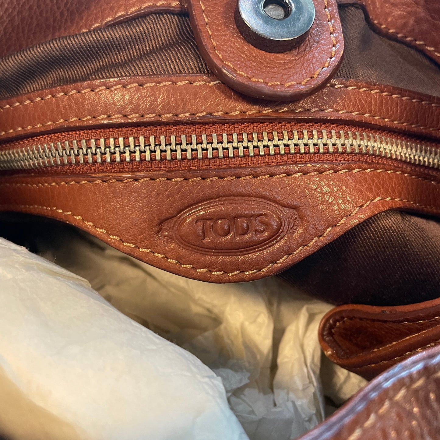 Tod’s Brown Leather Ivy Sacca Media Hobo Bag