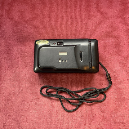 Yashica J-Mini