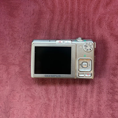 Olympus FE-230