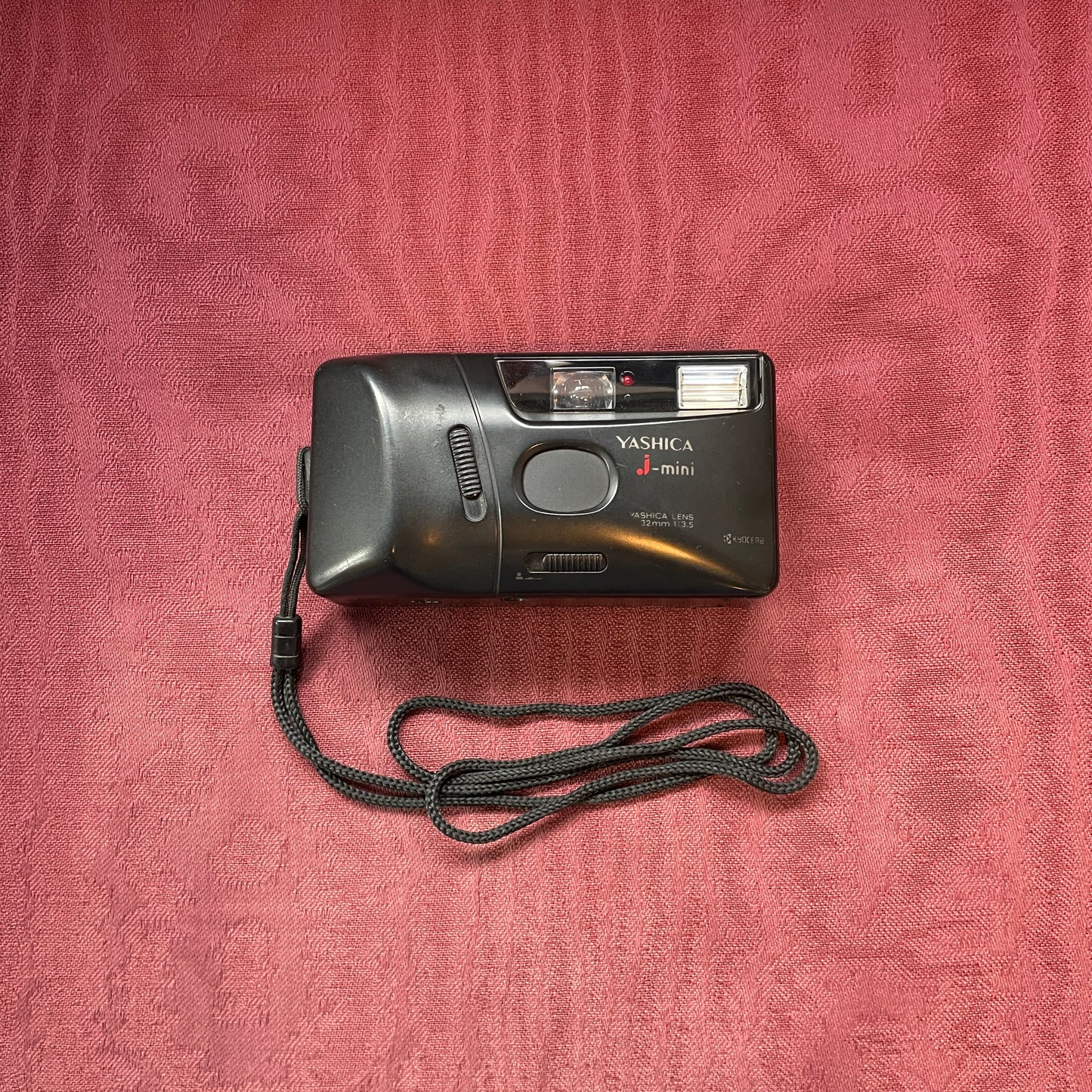 Yashica J-Mini