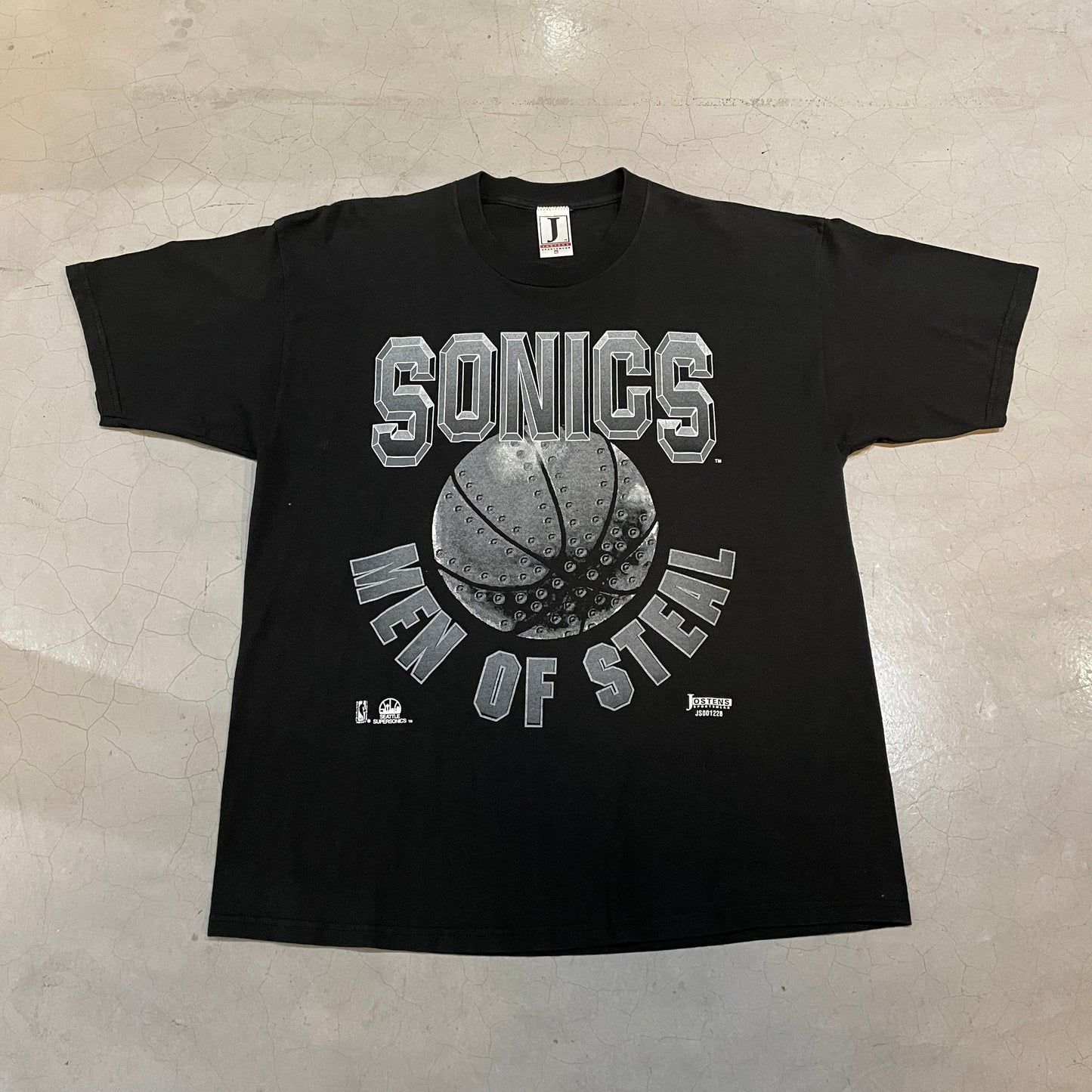 Vintage 90's Seattle Supersonics Men Of Steal Tee