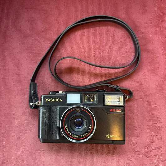 Yashica MF-2 Super