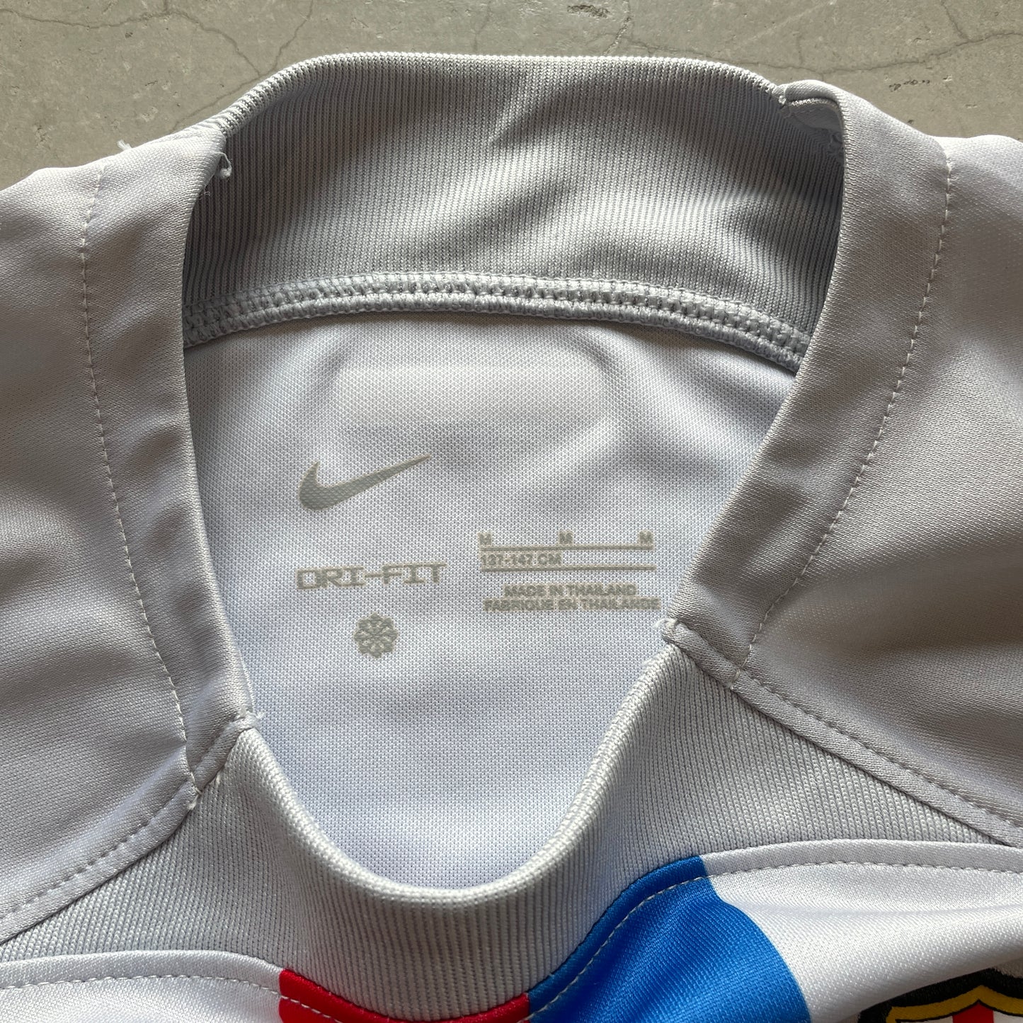 FC Barcelona 2022-2023 Third Youth Kit