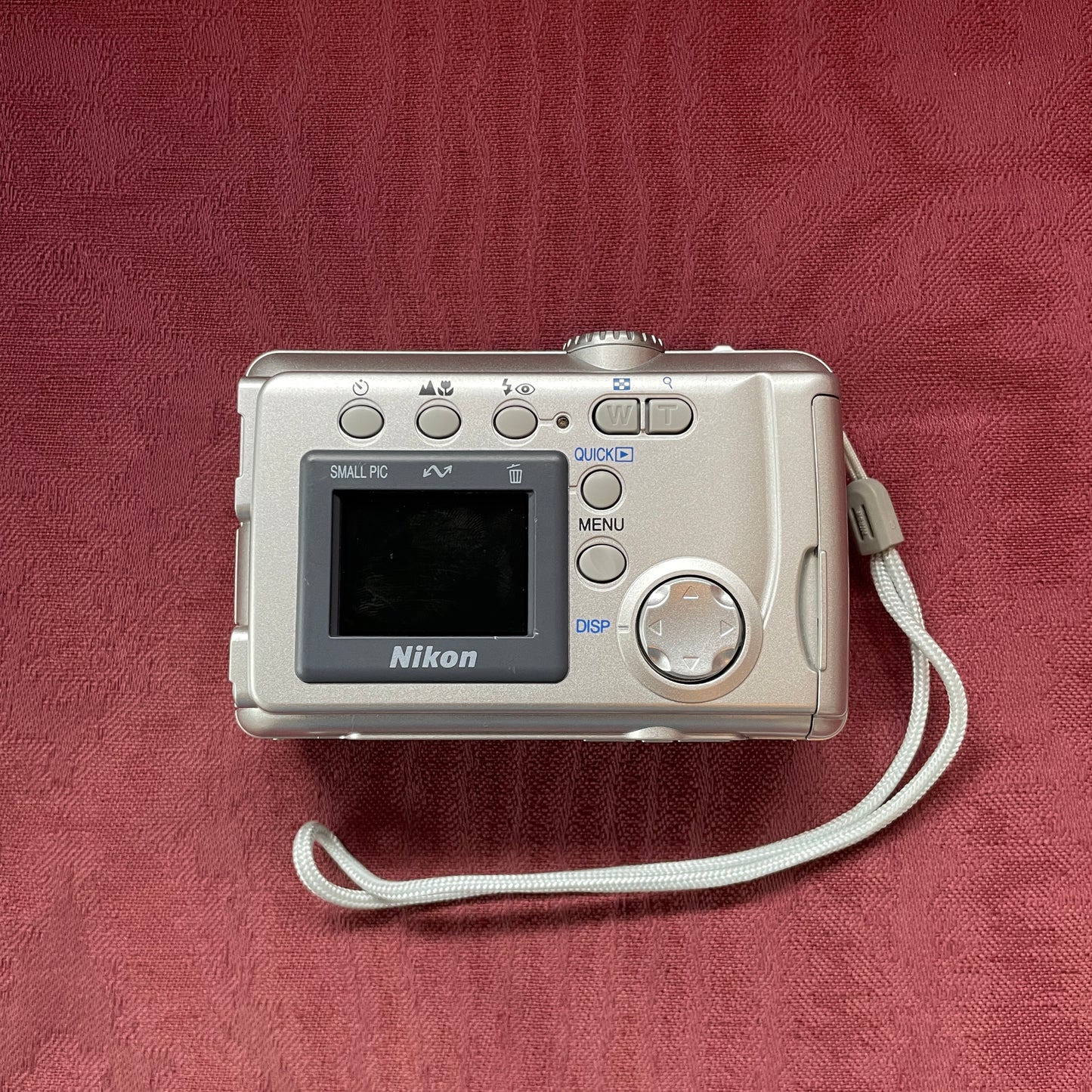 Nikon Coolpix 2000