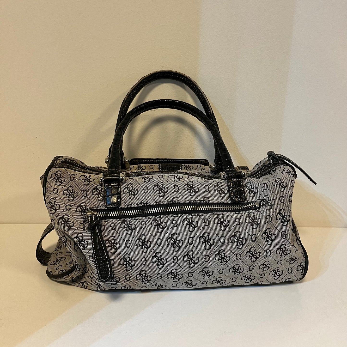 Vintage Y2K Guess Monogram Logo Bag