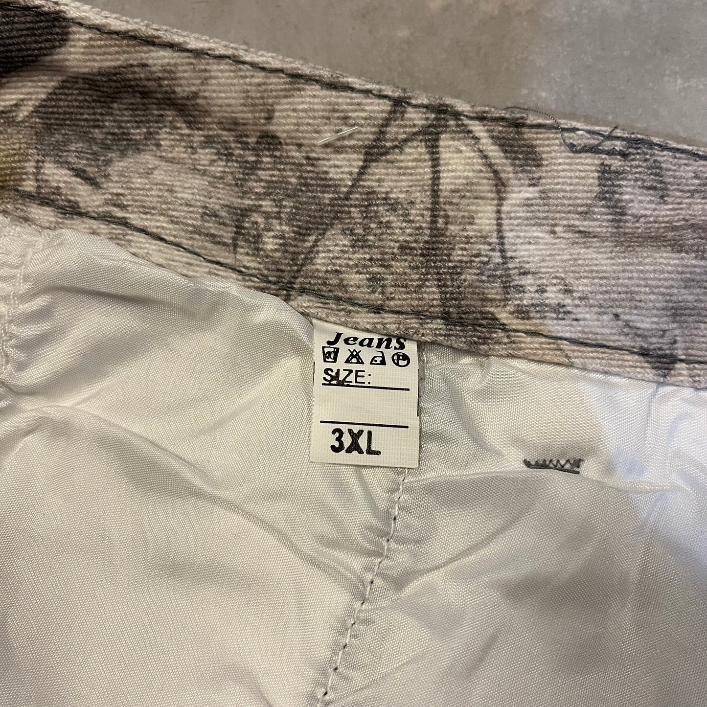 Camou Baggy Jeans