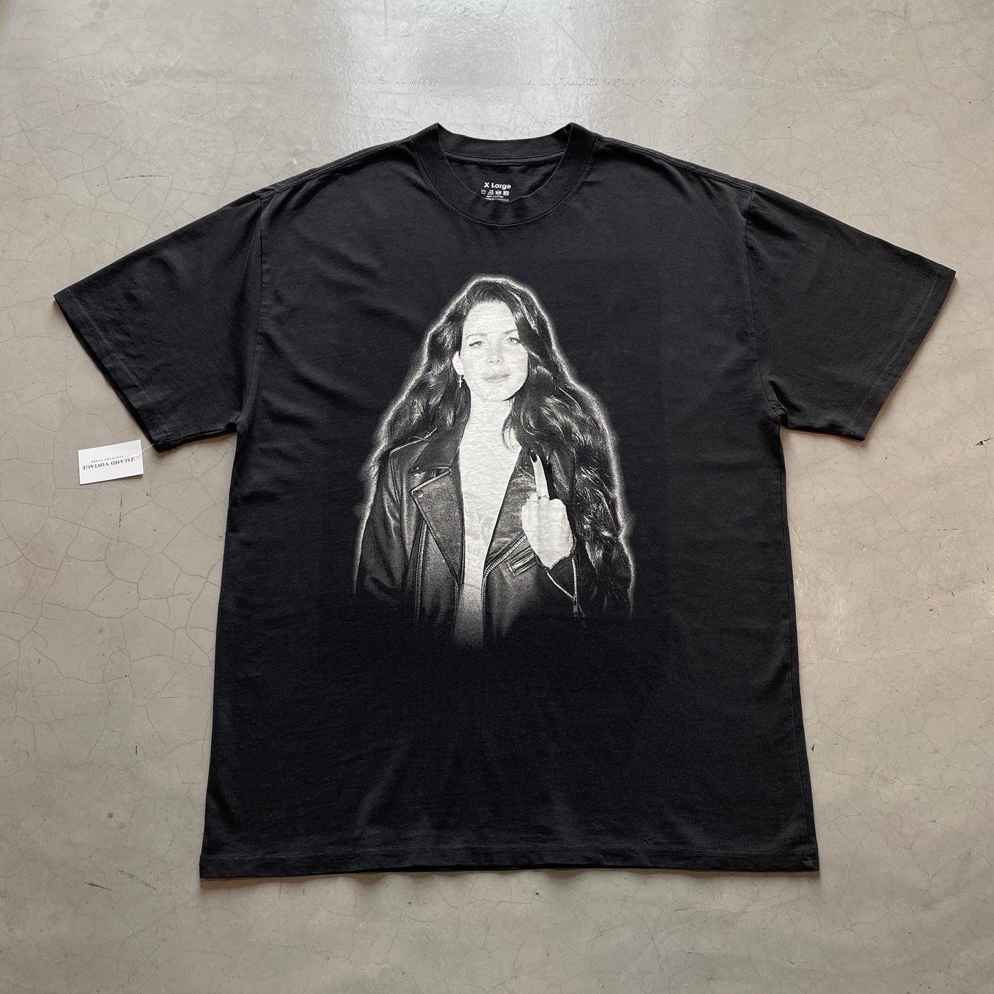 Lana Del Ray Solo Tee