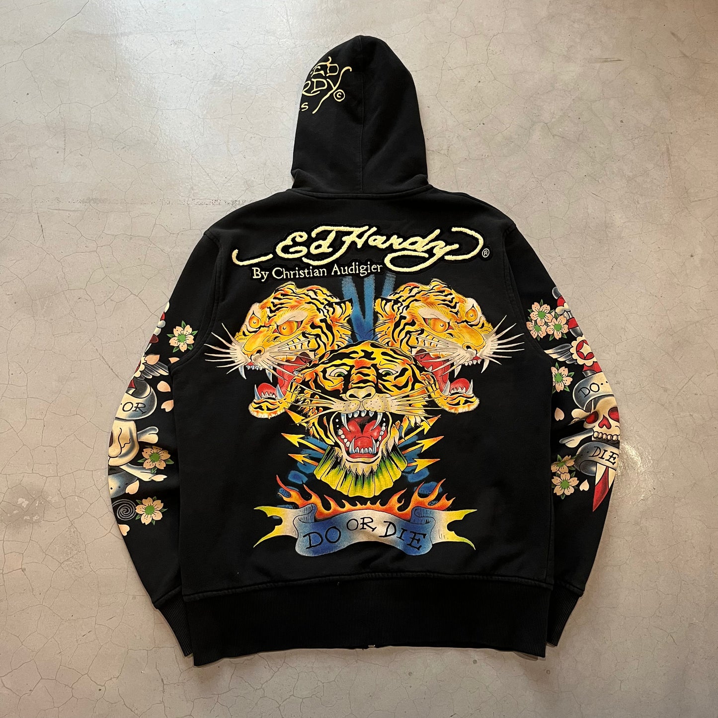 Vintage Y2K Ed Hardy Tiger Reversible Embroidered Hoodie