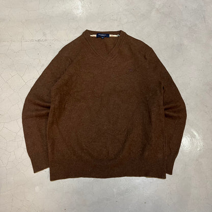 Vintage Burberry Women’s Wool Sweater