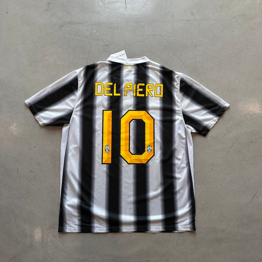 Juventus 2011 Home Jersey (Del Piero)