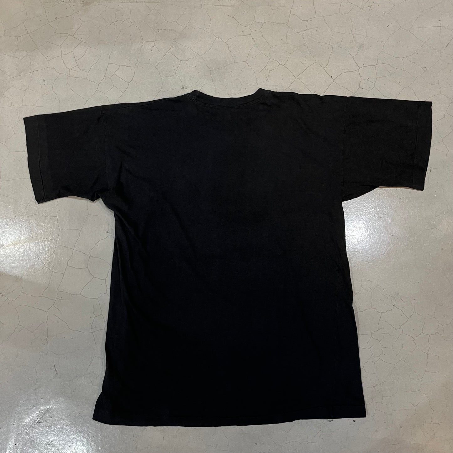 Vintage 90s Hard Rock Kuwait Single Stitch T-Shirt