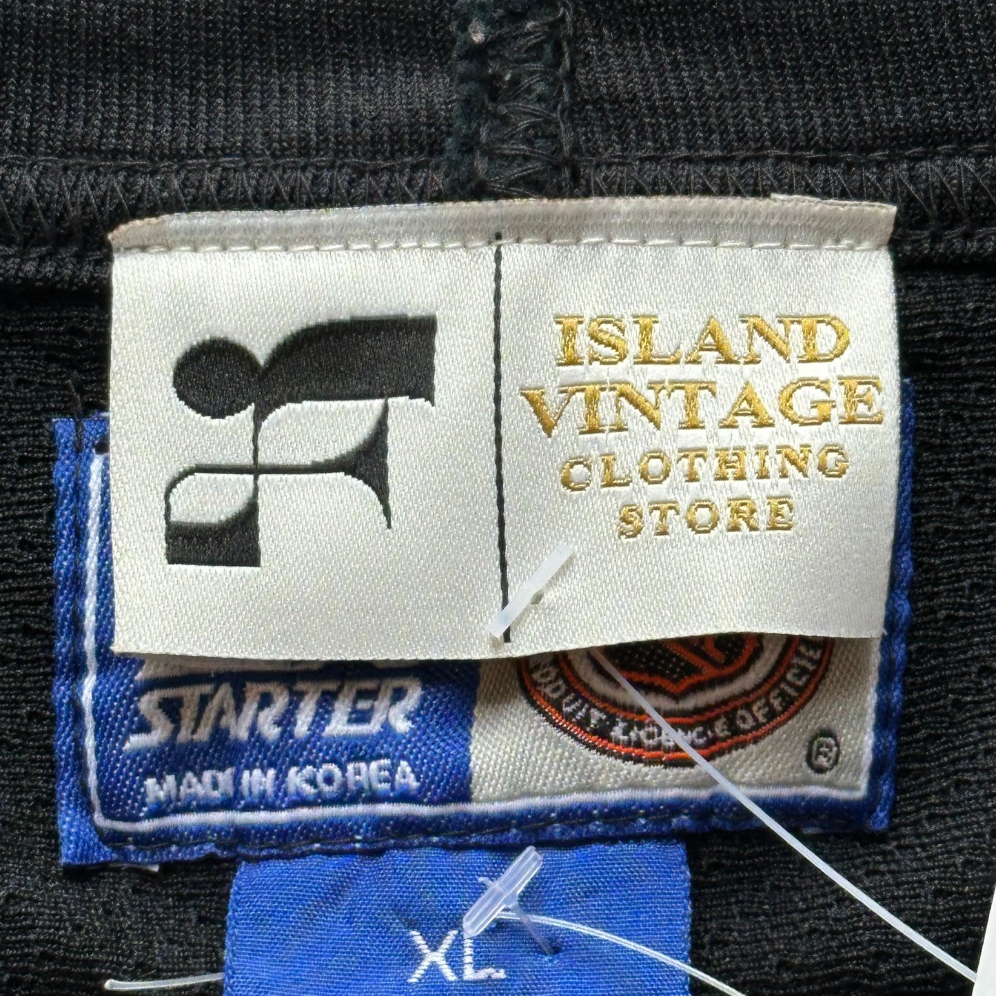 Fifi Al Shakar x Island Vintage Reworked Hockey Set