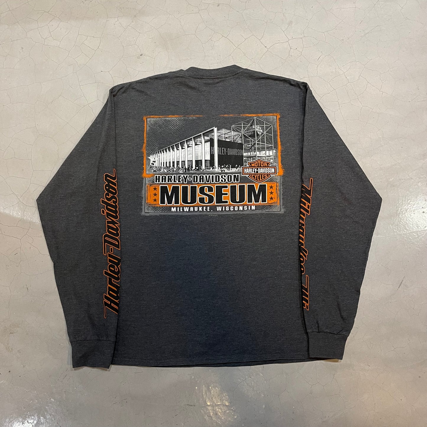 Vintage Harley Davidson Museum Longsleeve Shirt