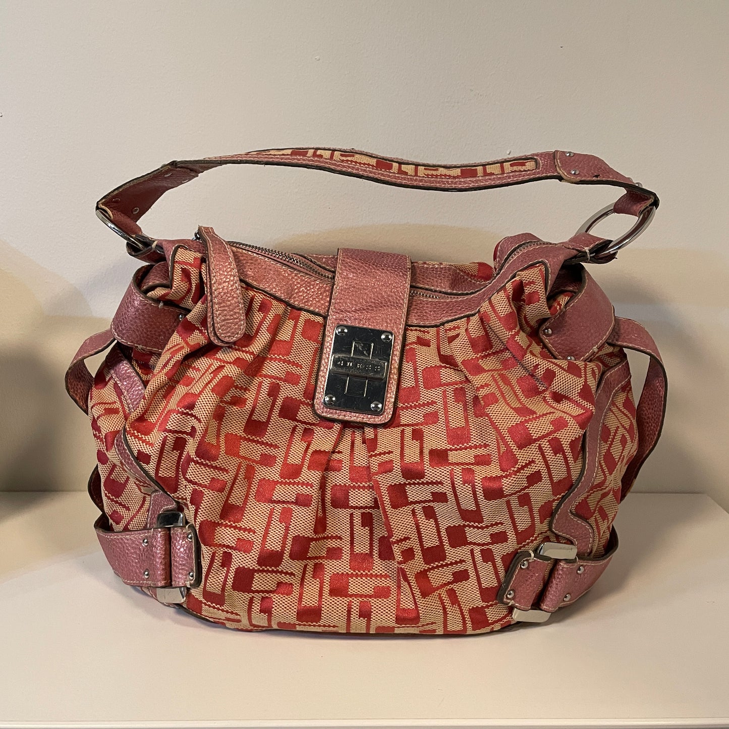 Vtg Guess Monogram Slouch Bag