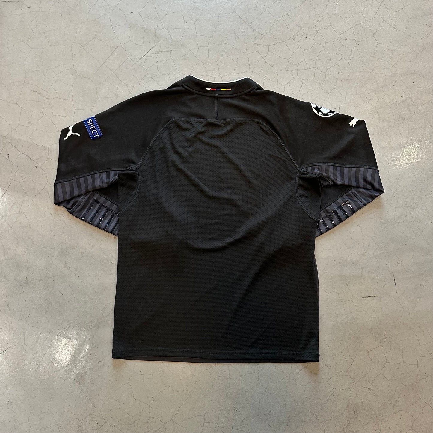 Arsenal FC 2014-2015 Goalkeeper Kit