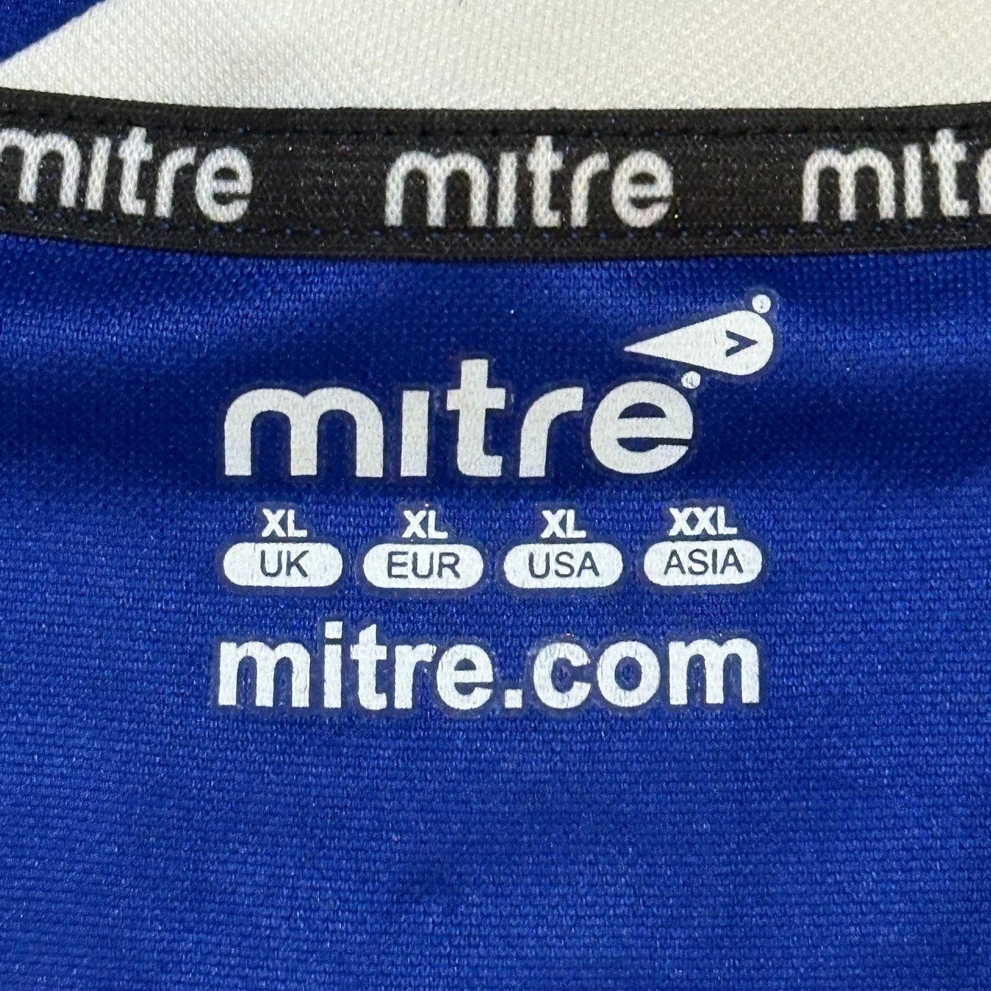 Ipswich Town #7 Edwards 2009-2011 Home Kit